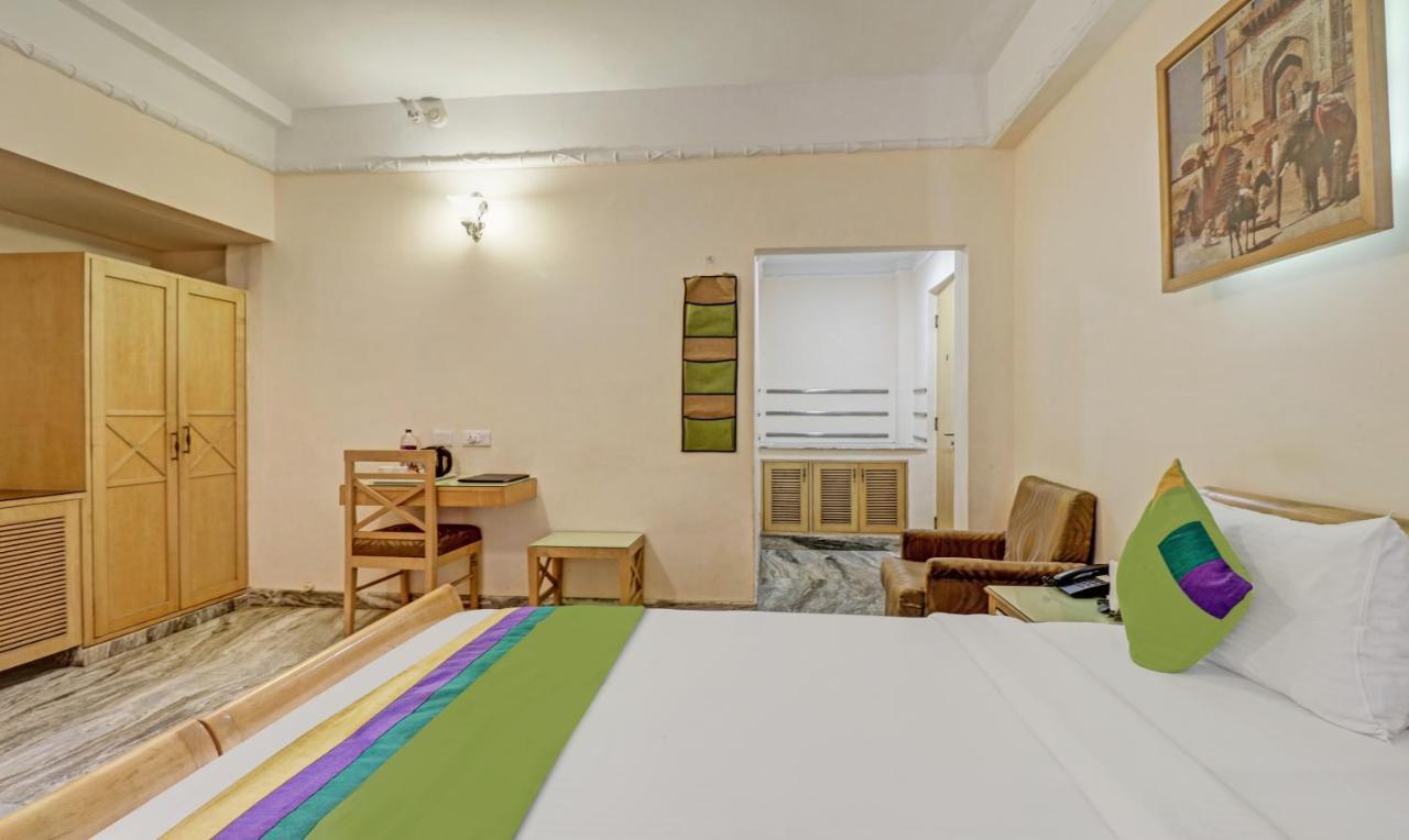 Treebo Komfort Suites, 3 Km From Mysore Palace Exterior photo