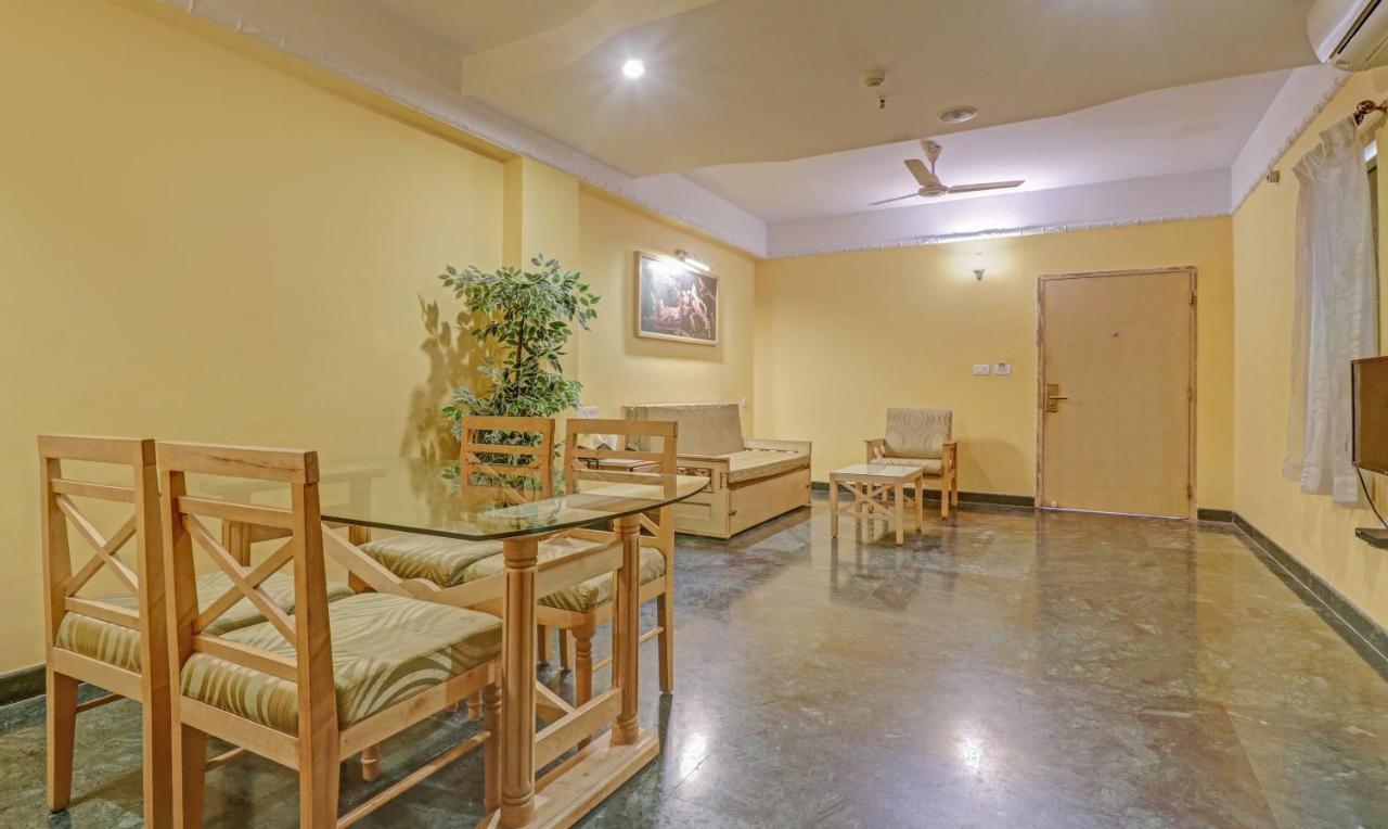 Treebo Komfort Suites, 3 Km From Mysore Palace Exterior photo