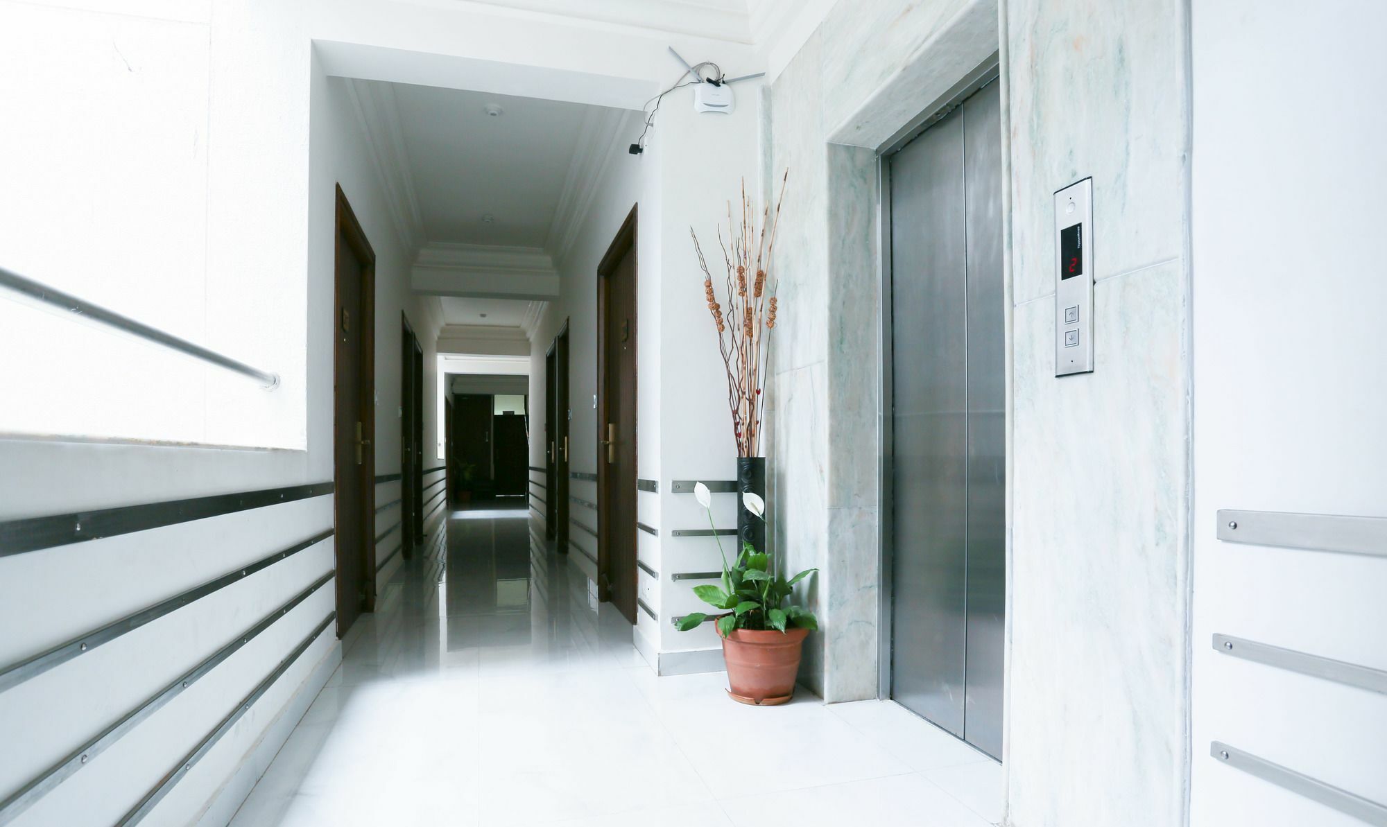 Treebo Komfort Suites, 3 Km From Mysore Palace Exterior photo